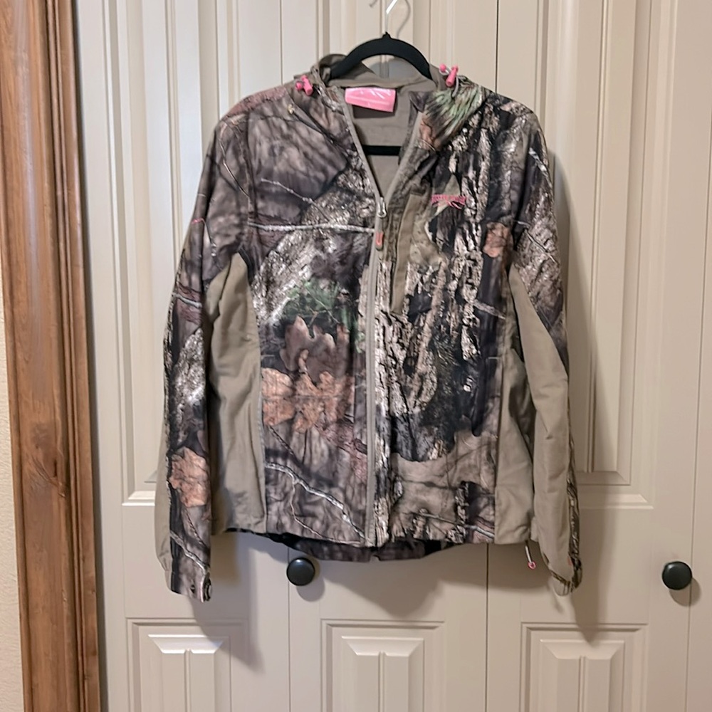 EUC Rustic Ridge Women’s Hunting Jacket. Size Large.